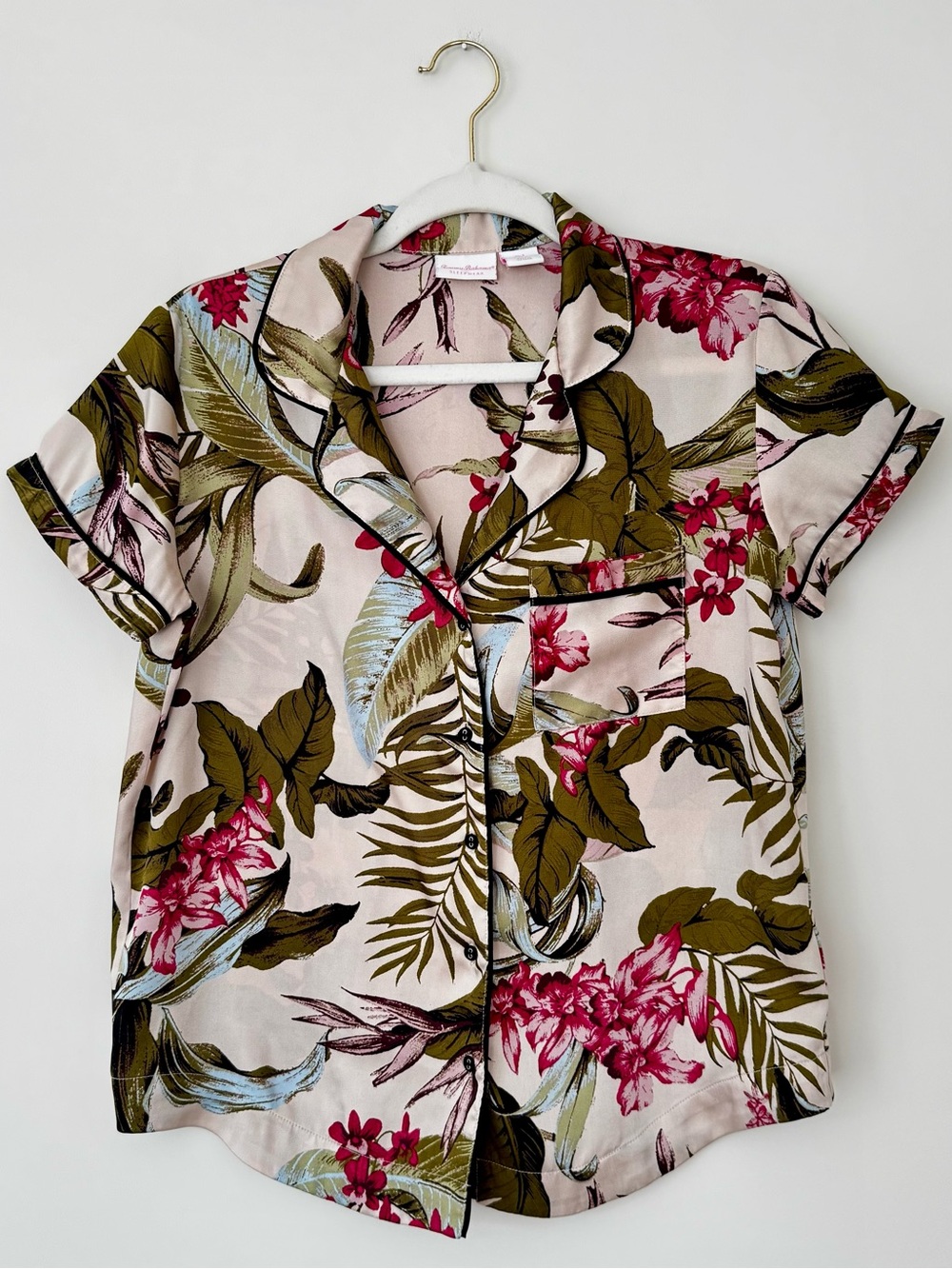 Tommy Bahama Satin Tropical Floral Pajama Button Down & Shorts Set, Pink – Small